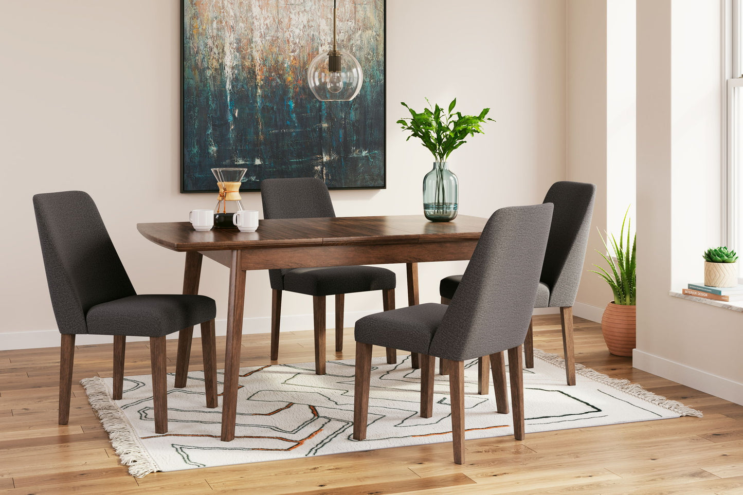 Lyncott - Butterfly Extension Table Set